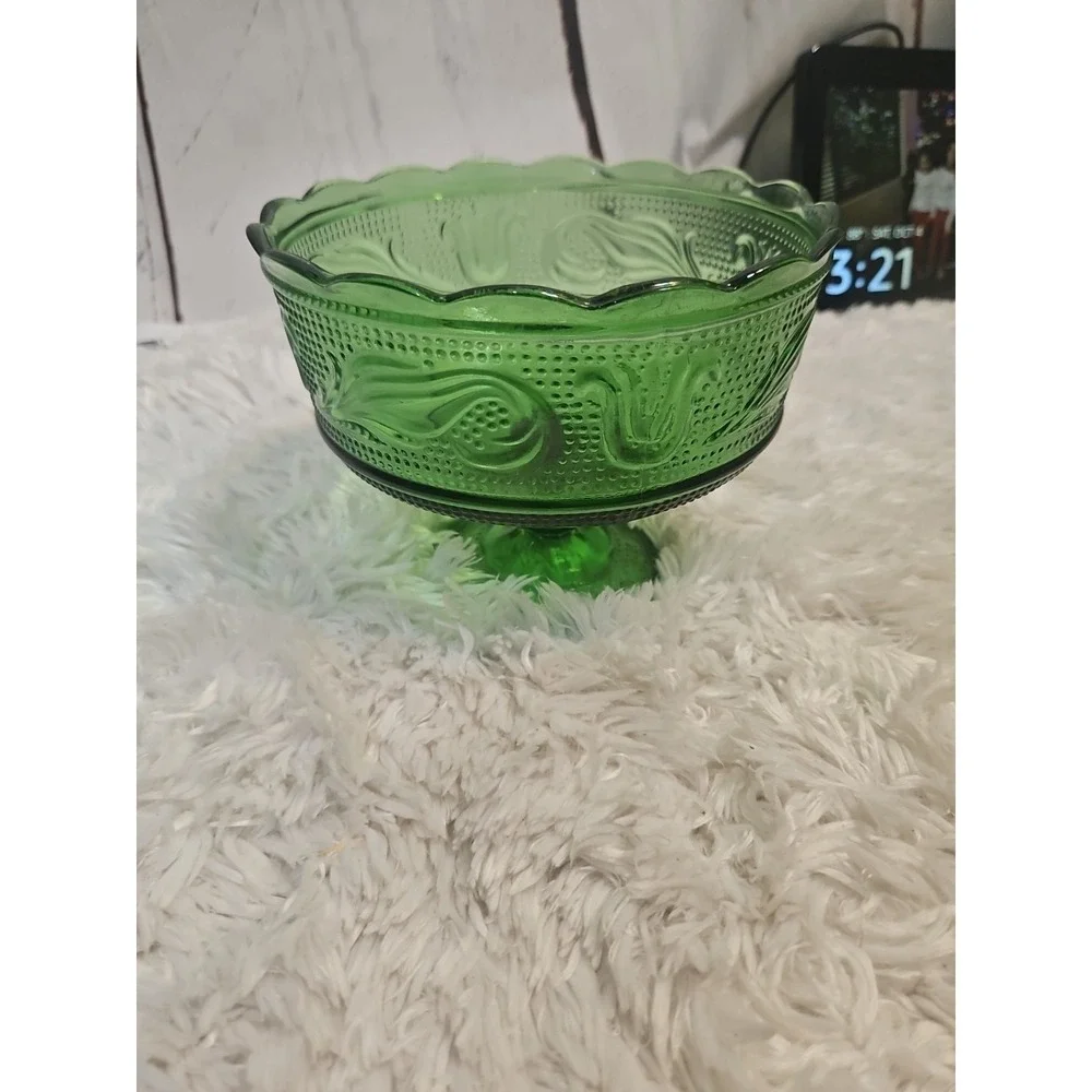Vintage E.O. Brody Co. Green Glass Compote‎ Candy Dish Cleveland Ohio Mint Cond.
